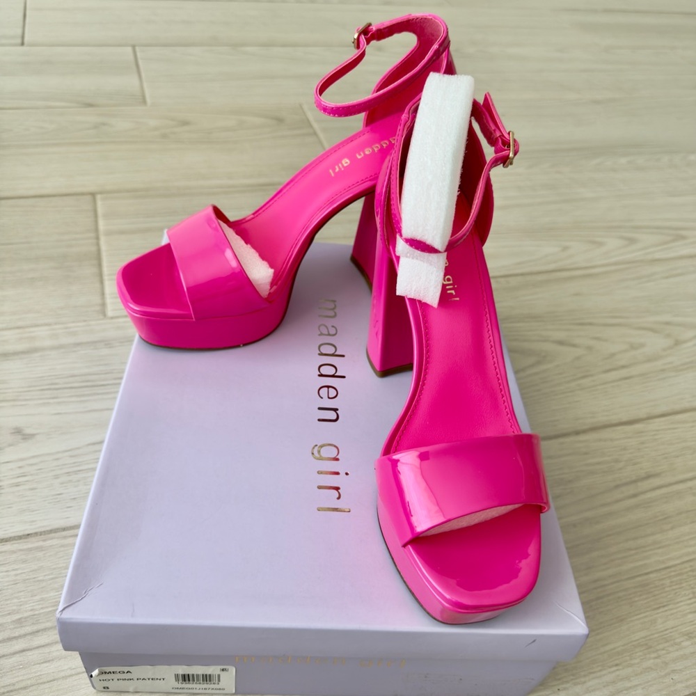 Madden Girl Fuchsia Heeled Sandals